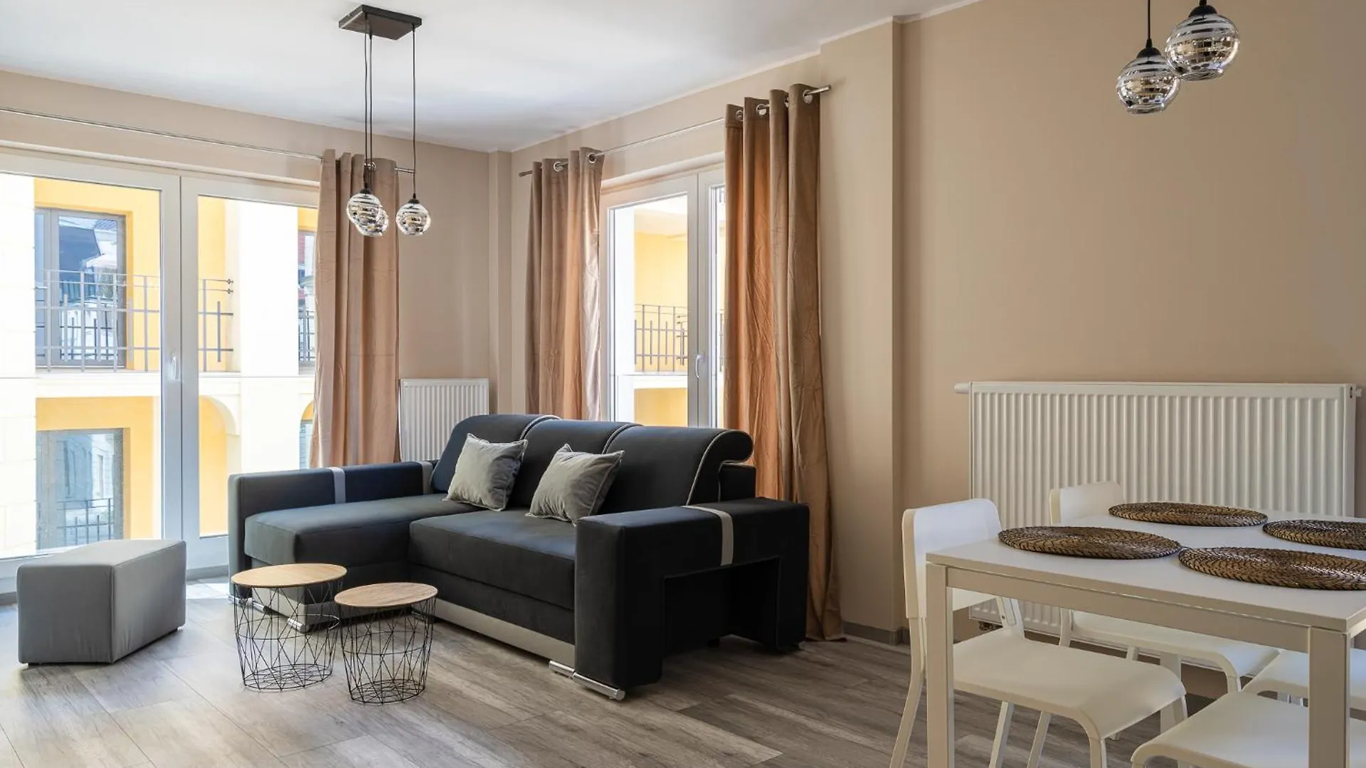 Apartment Rentplanet - Apartamenty Ksiecia Witolda Wroclaw Poland