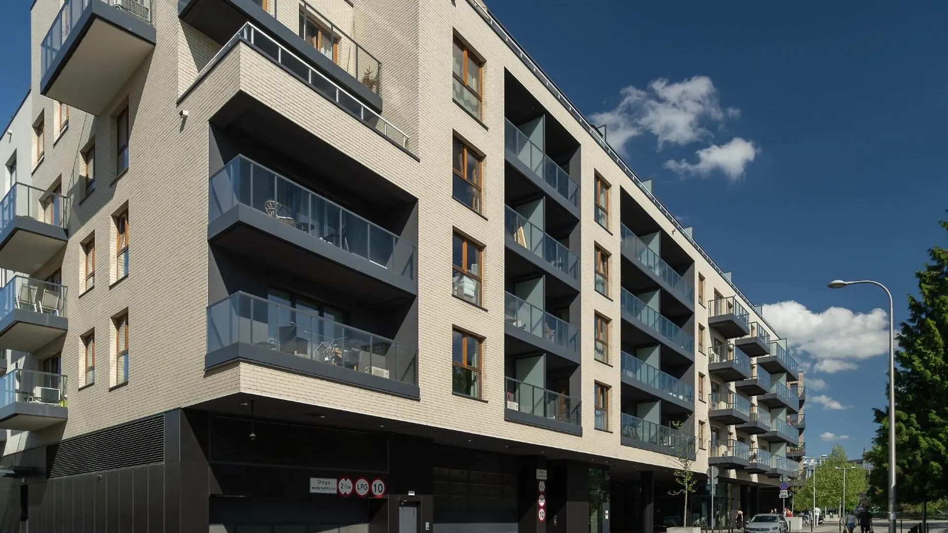 Rentplanet - Apartamenty Ksiecia Witolda Wroclaw 0*,  Poland