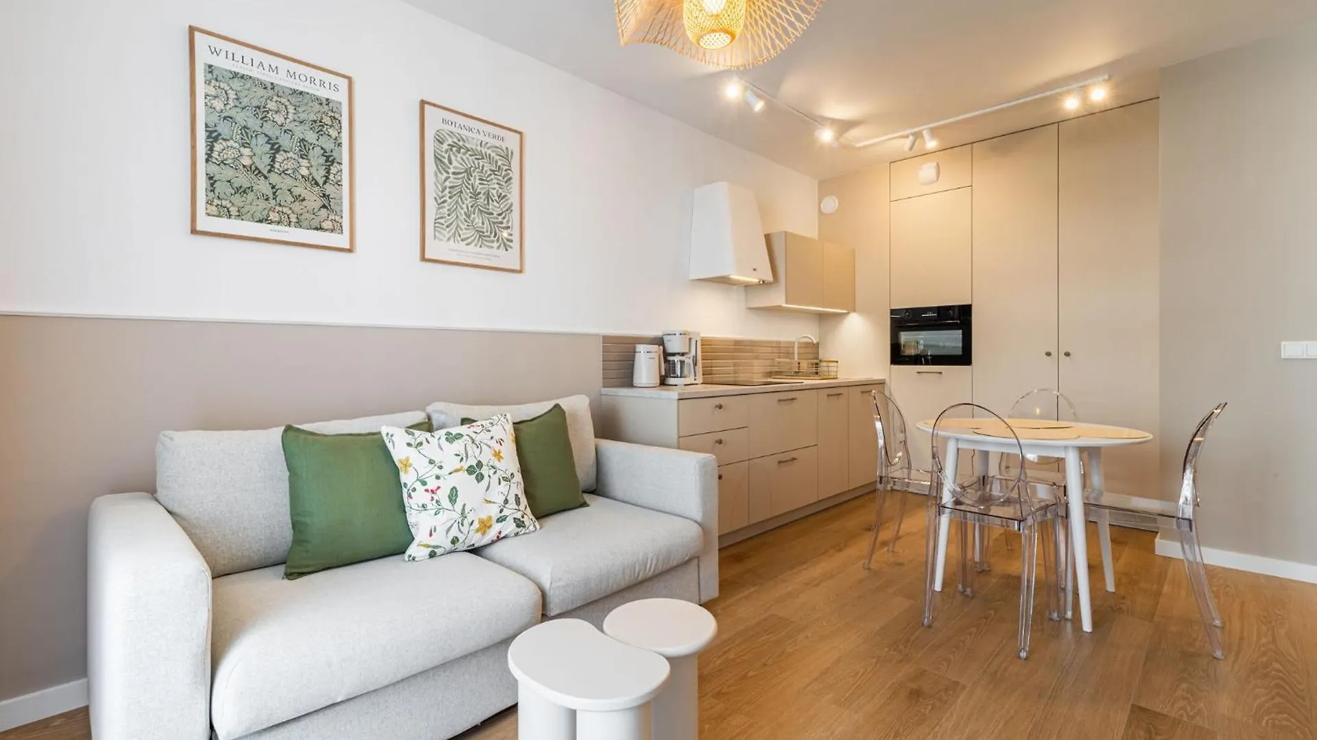 Rentplanet - Apartamenty Ksiecia Witolda Wroclaw 0*,  Poland